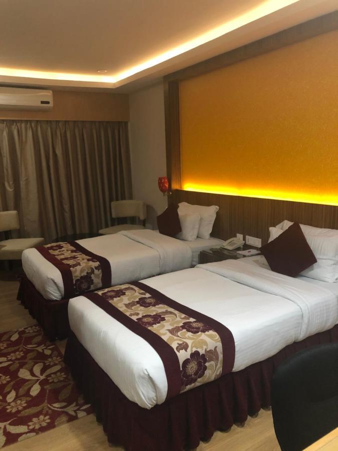 Hotel Harrison Palace Biratnagar Exterior foto